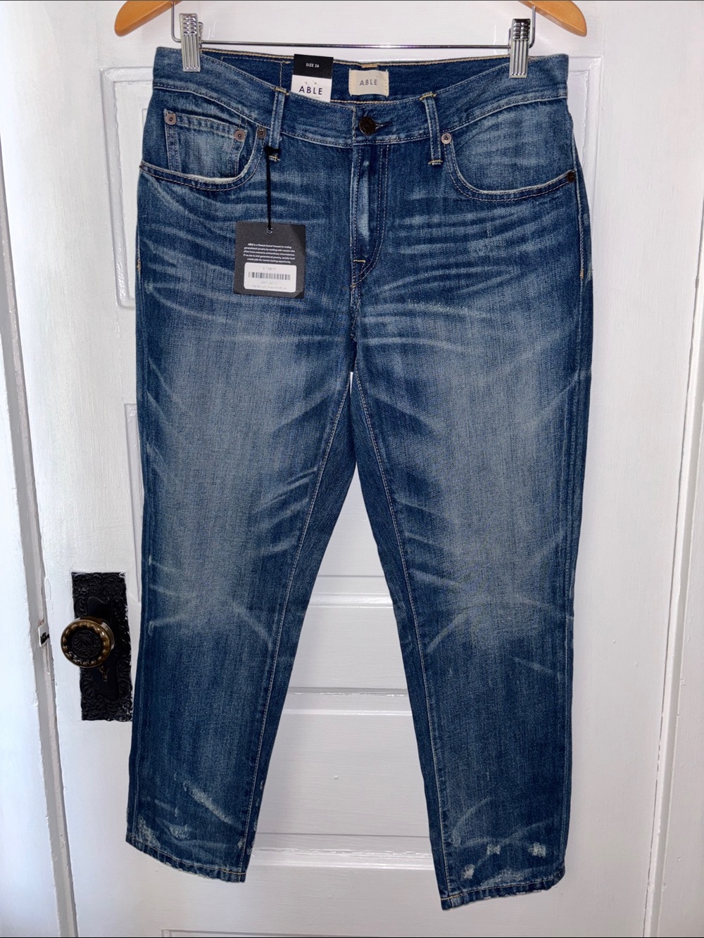 ABLE THE SLOUCH MID RISE JEANS